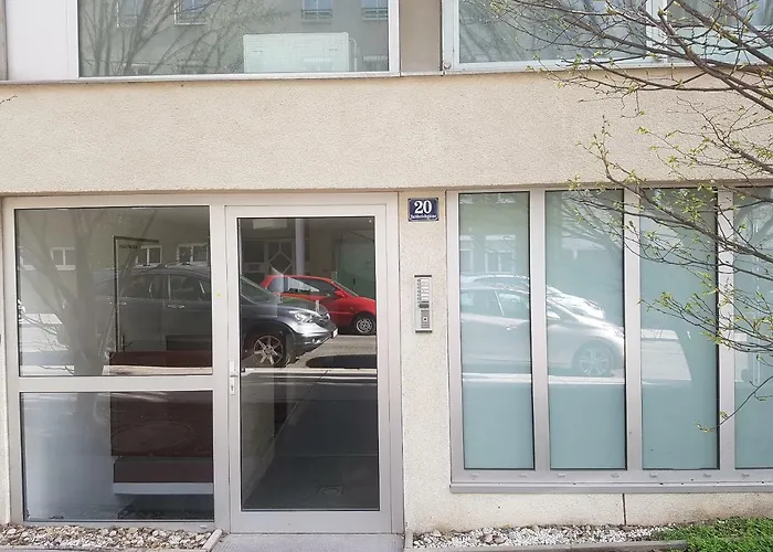 Andrej Andrej Apartment